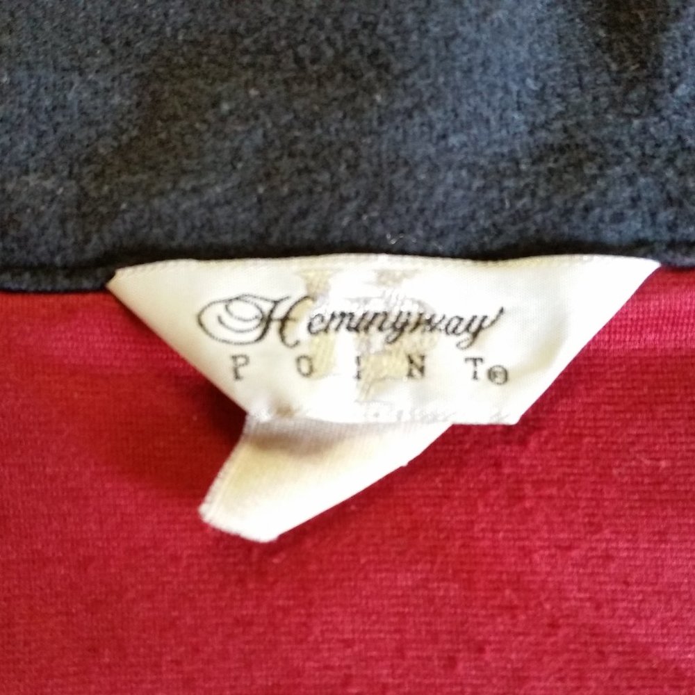 Hemingway Point Nightgown - Picture 2 of 10